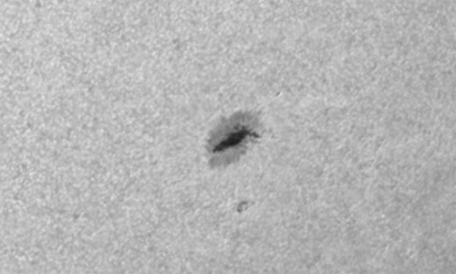 2022年3月8日の黒点（活動領域12957）