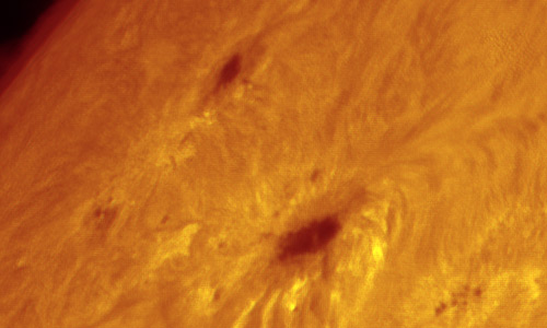 2022年3月25日の活動領域12975,12976