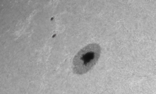 2022年4月21日の黒点（活動領域12995）