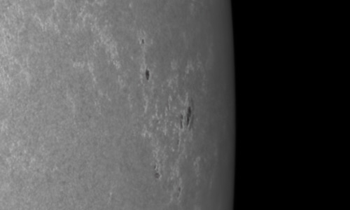 2022年5月24日の黒点（活動領域13011）
