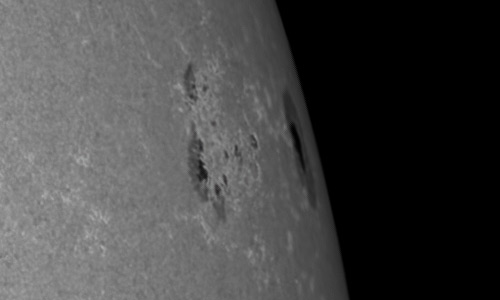 2022年6月26日の黒点（活動領域13038）