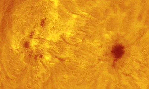 2022年7月8日の活動領域13053
