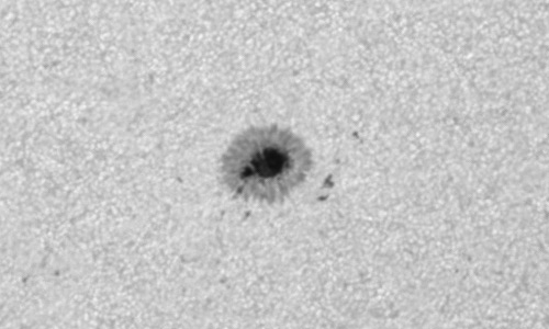 2022年9月7日の黒点（活動領域13092）