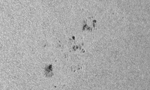 2022年9月28日の黒点（活動領域13105）