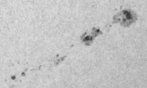 2022年9月28日の黒点（活動領域13107）