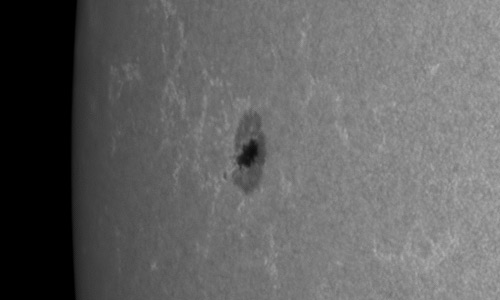 2022年9月28日の黒点（活動領域13111）