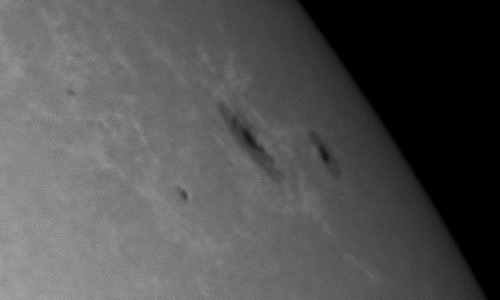 2022年11月16日の黒点（活動領域13141）