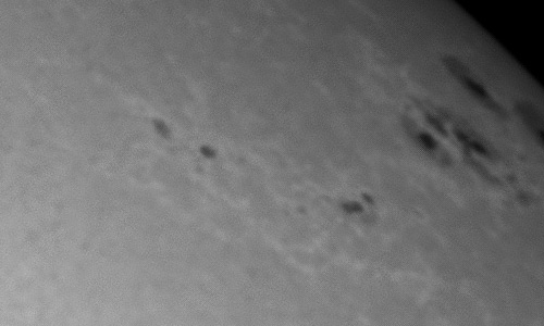 2022年11月16日の黒点（活動領域13145）