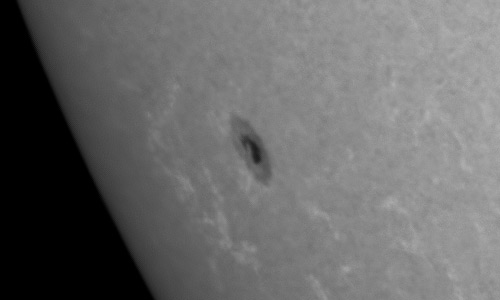 2022年12月9日の黒点（活動領域13162）