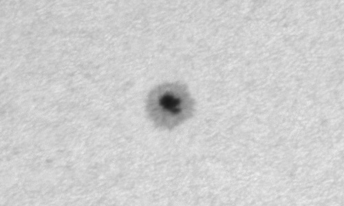 2022年12月12日の黒点（活動領域13160）