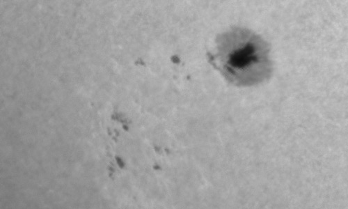 2022年12月12日の黒点（活動領域13163）