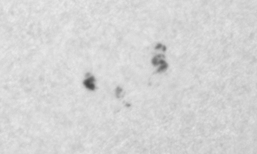 2022年12月12日の黒点（活動領域13165）