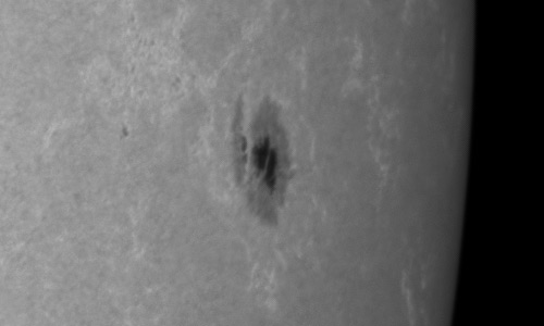 2023年2月21日の黒点（活動領域13226）