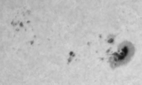 2023年3月5日の黒点（活動領域13242）