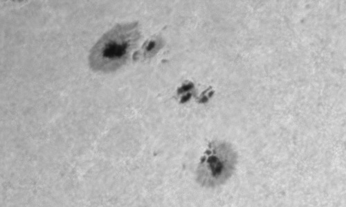 2023年5月3日の黒点（活動領域13293）