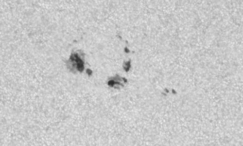 2023年5月10日の黒点（活動領域13300）