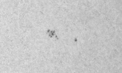 2023年5月12日の黒点（活動領域13300）