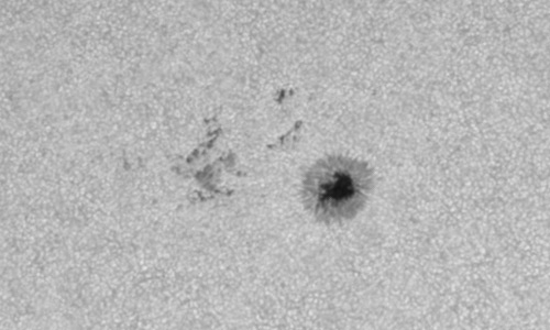 2023年5月14日の黒点（活動領域13302）