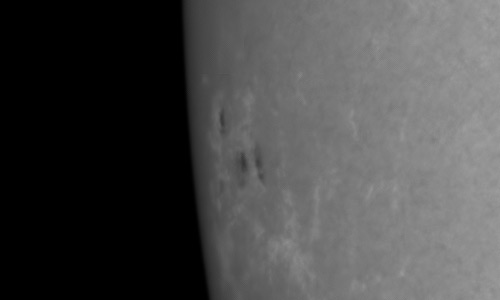 2023年6月4日の黒点（活動領域13327）