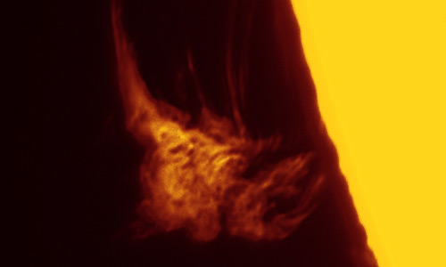 2023年6月14日のプロミネンス