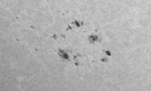 2023年9月22日の黒点（活動領域13445）