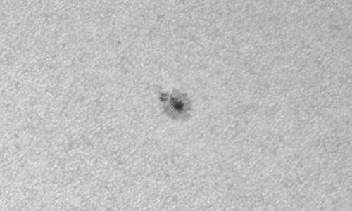 2023年9月27日の黒点（活動領域13440）