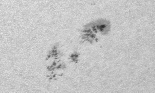 2023年9月27日の黒点（活動領域13447）