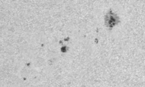 2023年9月29日の黒点（活動領域13449）