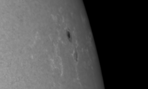 2023年10月12日の黒点（活動領域13454）