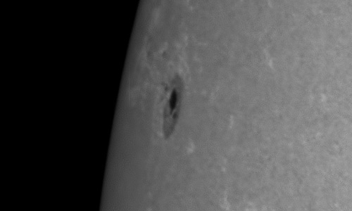 2024年7月10日の黒点（活動領域13744）