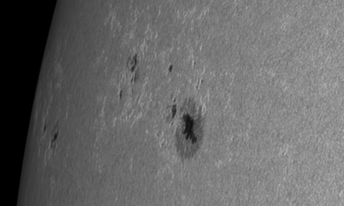 2024年7月11日の黒点（活動領域13744）