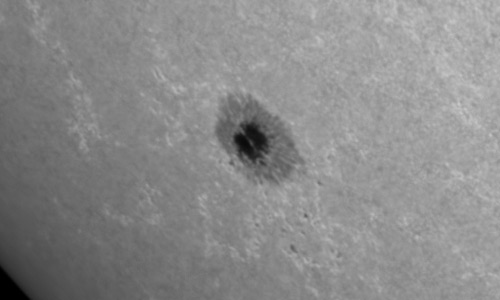 2024年9月18日の黒点（活動領域13828）