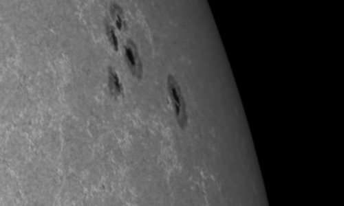 2024年10月15日の黒点（活動領域13850）