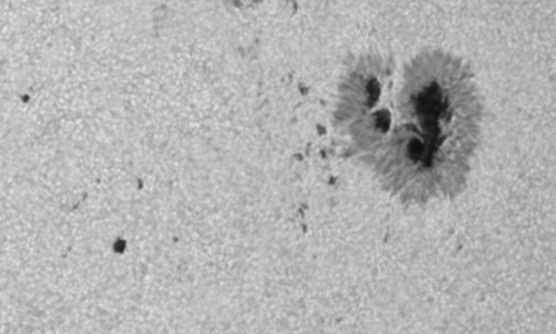 2024年10月15日の黒点（活動領域13852）