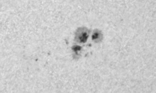 2024年10月25日の黒点（活動領域13863）