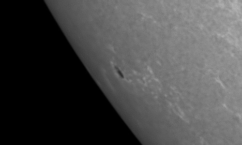 2024年11月2日の黒点（活動領域13883）
